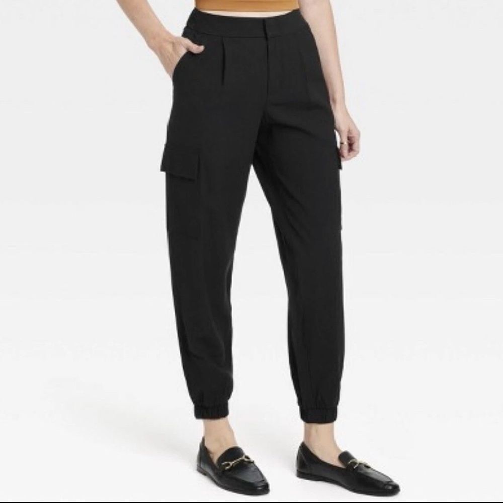 NWT A New Day Women's Black High-Rise Ankle Jogger Pants Size 12 Cargo Pockets